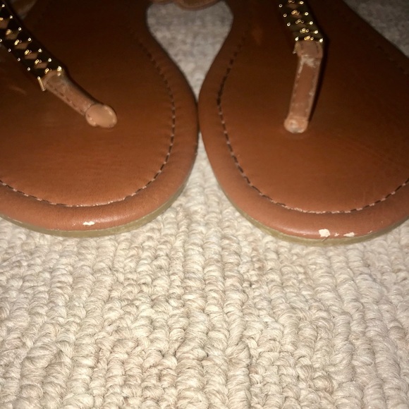 s•a•n•d•a•l•s - Picture 7 of 7